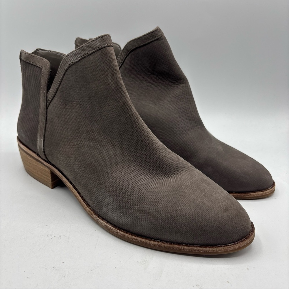 Gianni Bini Movin Out Ladies Boots Size 10 Gray New